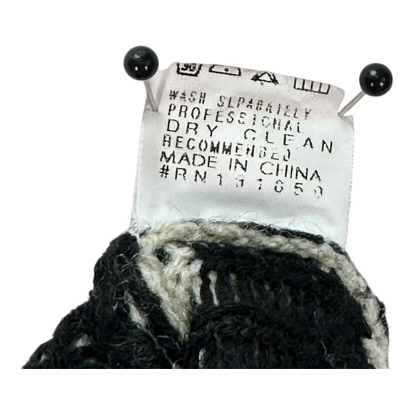 365 Point Tiger Face Animal Print Knit Sweater Cream Black Size Small Oversized - Picture 5 of 10